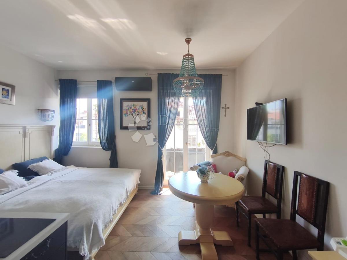 Stanovanje Bačvice, Split, 102,99m2