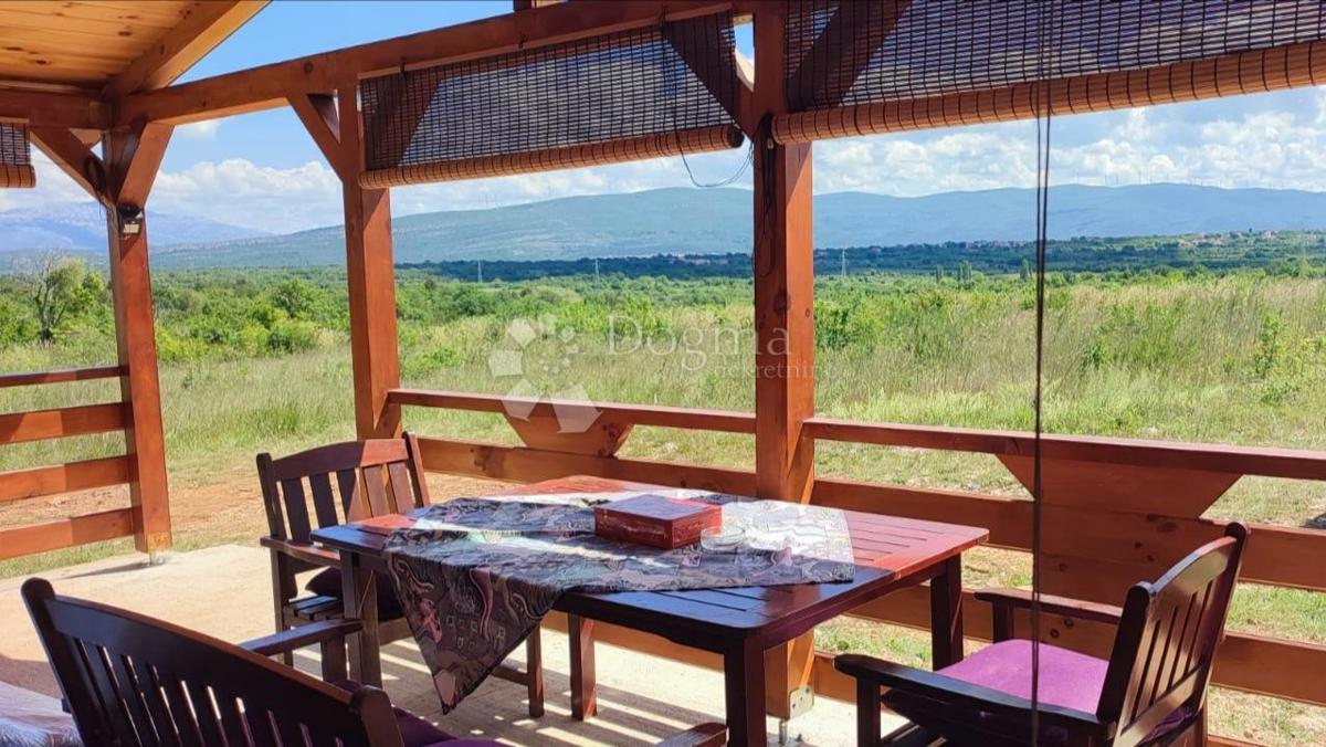 Zazidljivo zemljišče Pridraga, Novigrad, 734m2