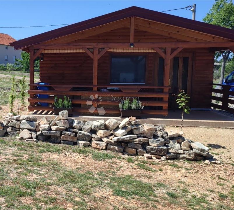 Zazidljivo zemljišče Pridraga, Novigrad, 734m2