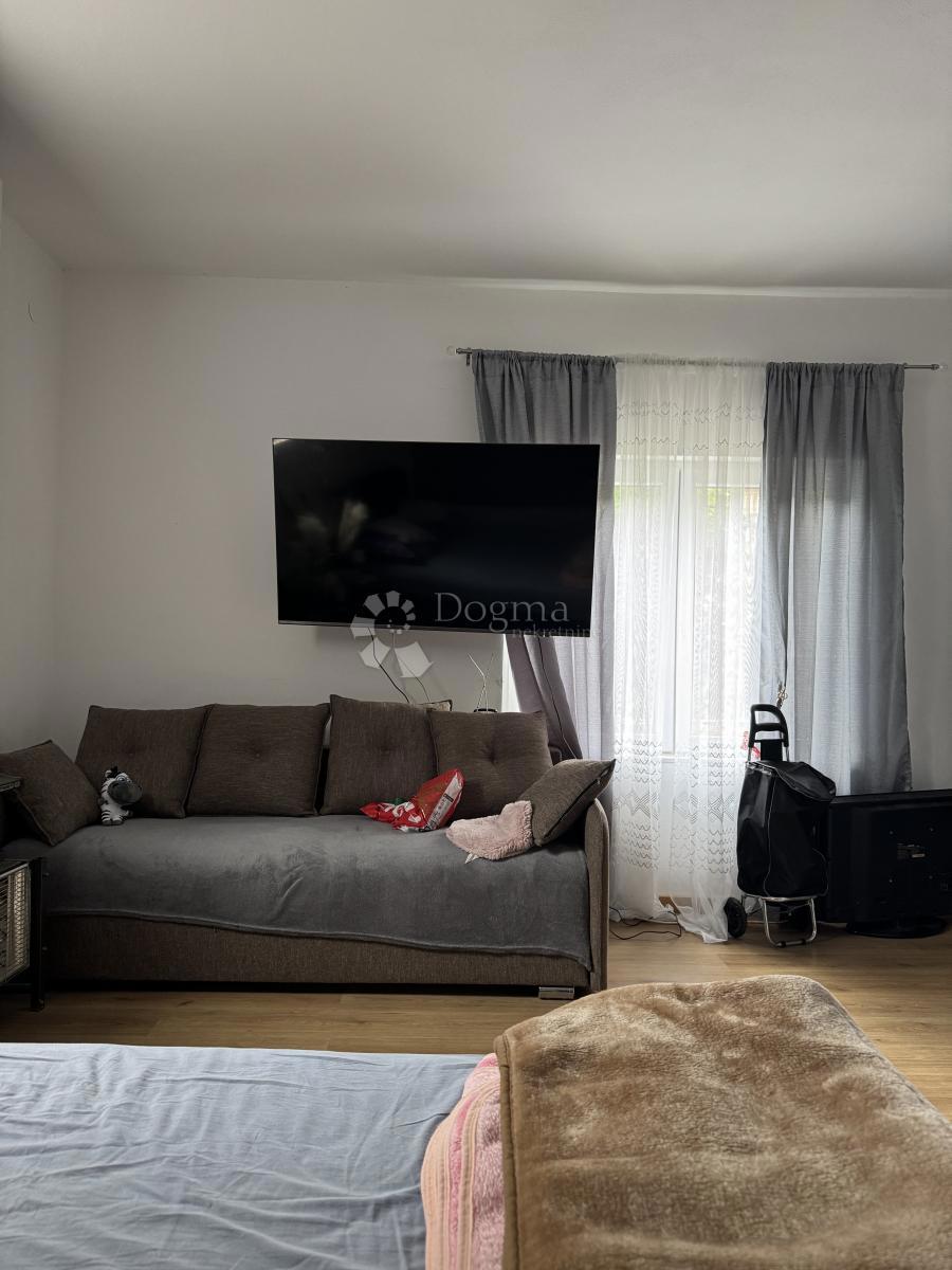Hiša Škurinje, Rijeka, 87m2