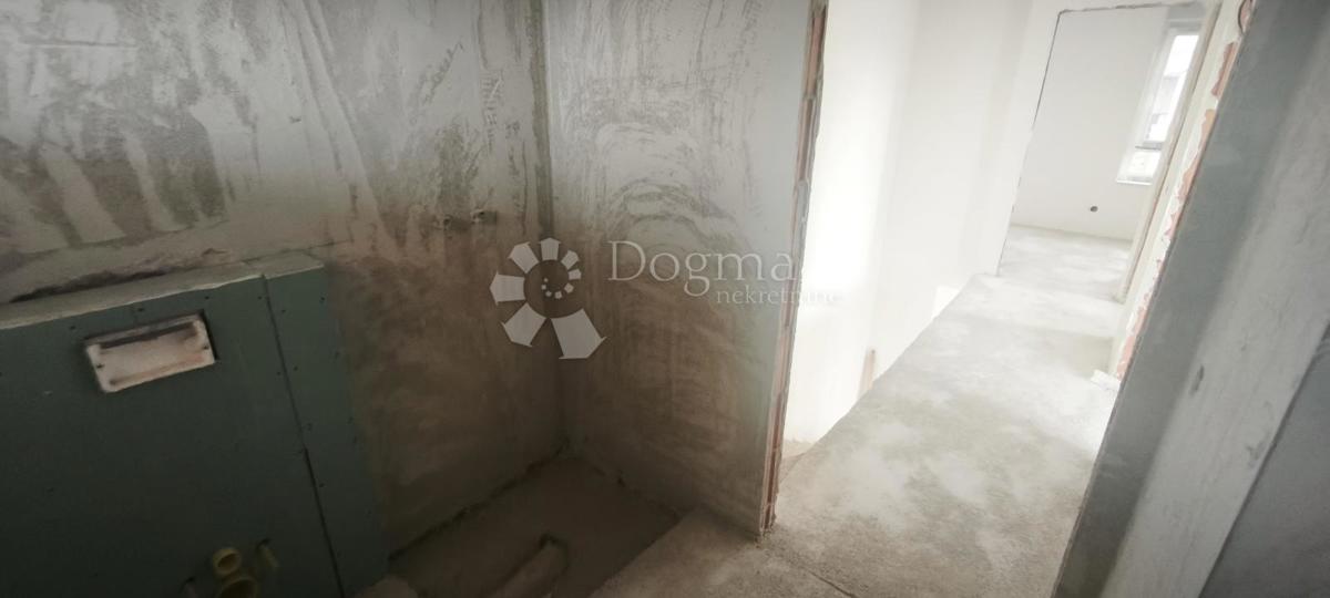 Stanovanje Povljana, 82,90m2