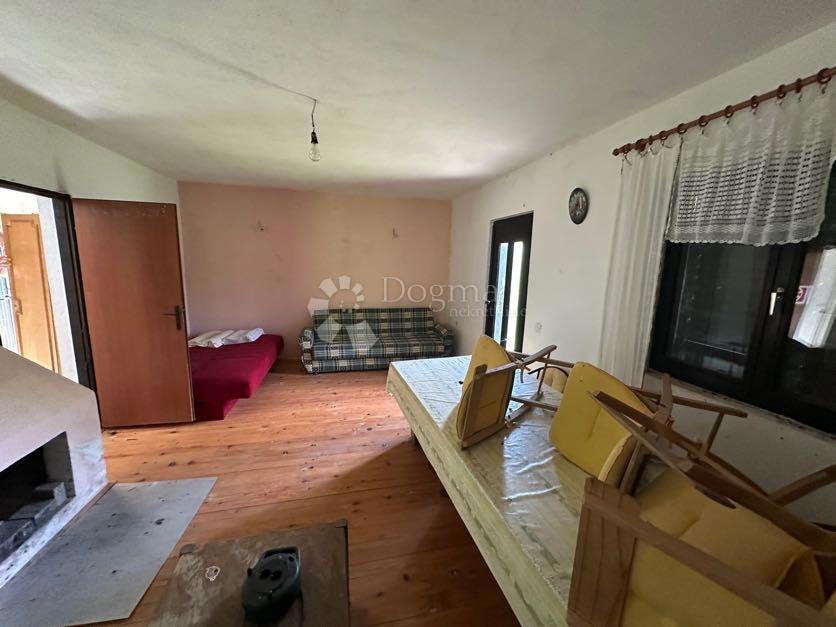 Hiša Brušane, Gospić - Okolica, 150m2