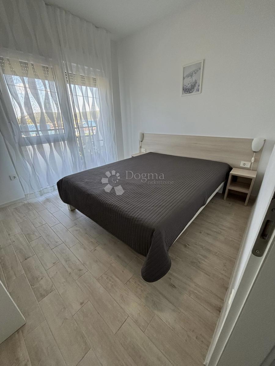 Hiša Supetarska Draga, Rab, 420m2