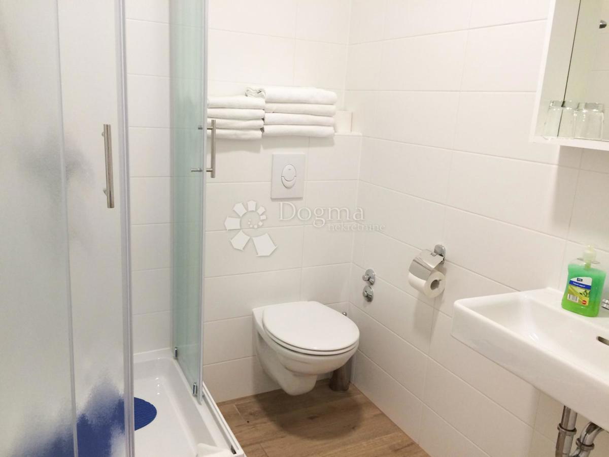 Hiša Supetarska Draga, Rab, 420m2
