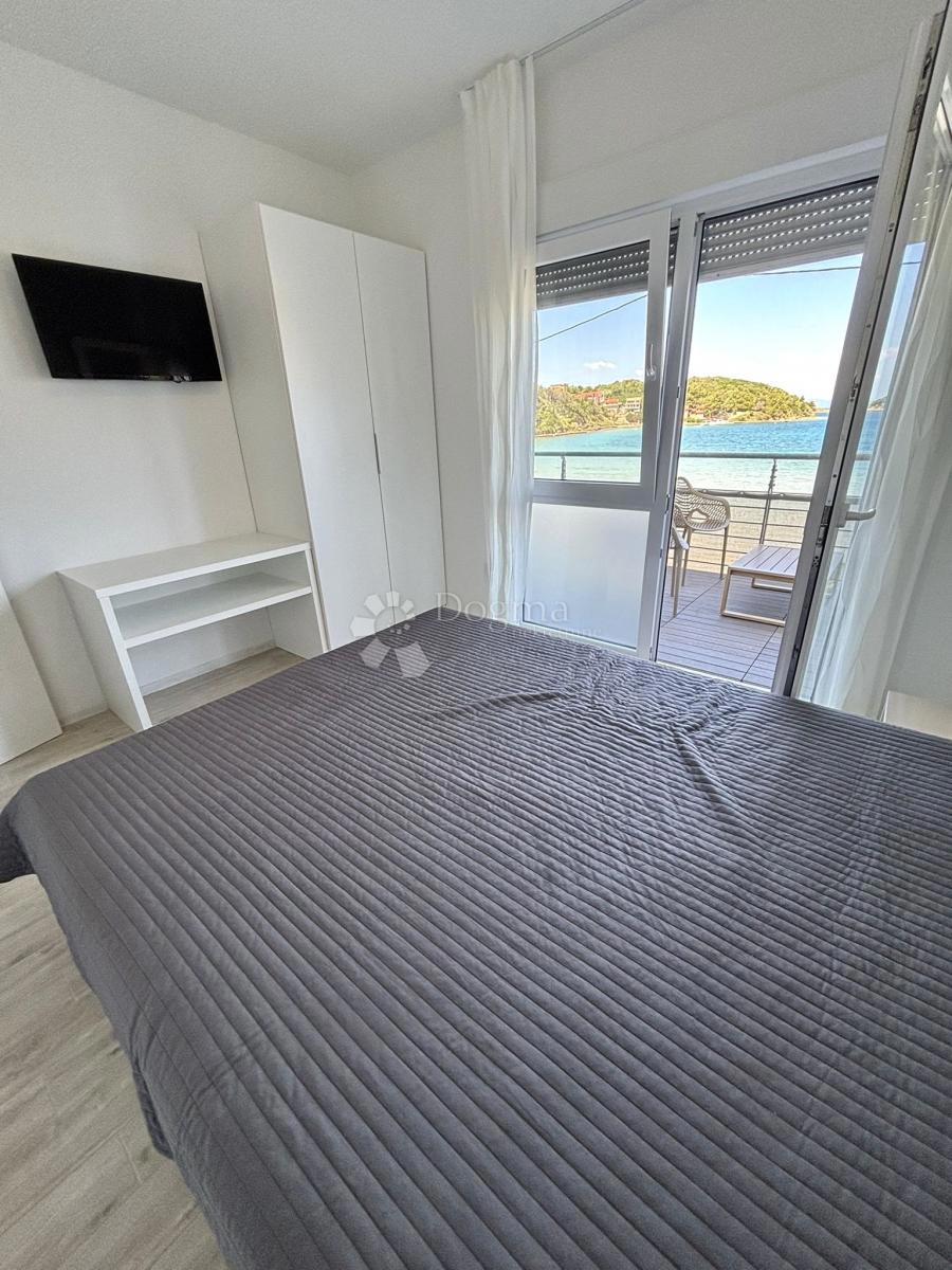 Hiša Supetarska Draga, Rab, 420m2