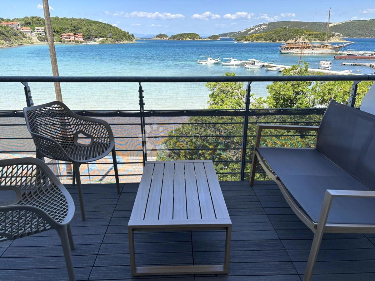 Hiša Supetarska Draga, Rab, 420m2