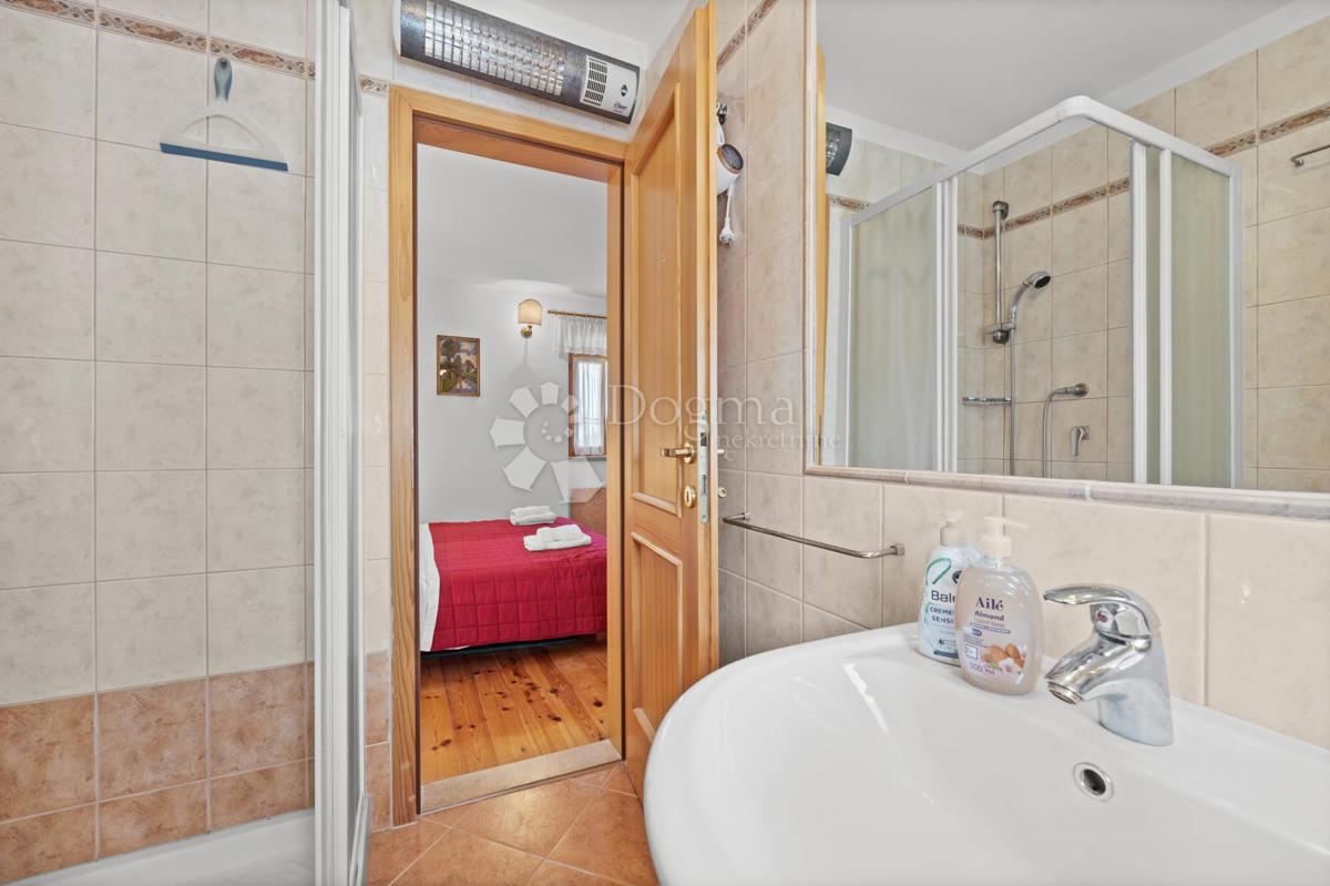 Hiša Kanfanar, 200m2