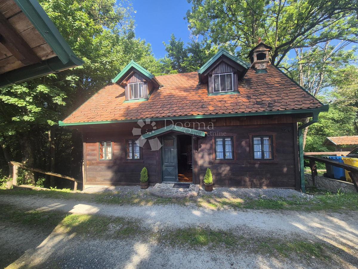 Hiša Gorkovec, Klanjec, 220m2