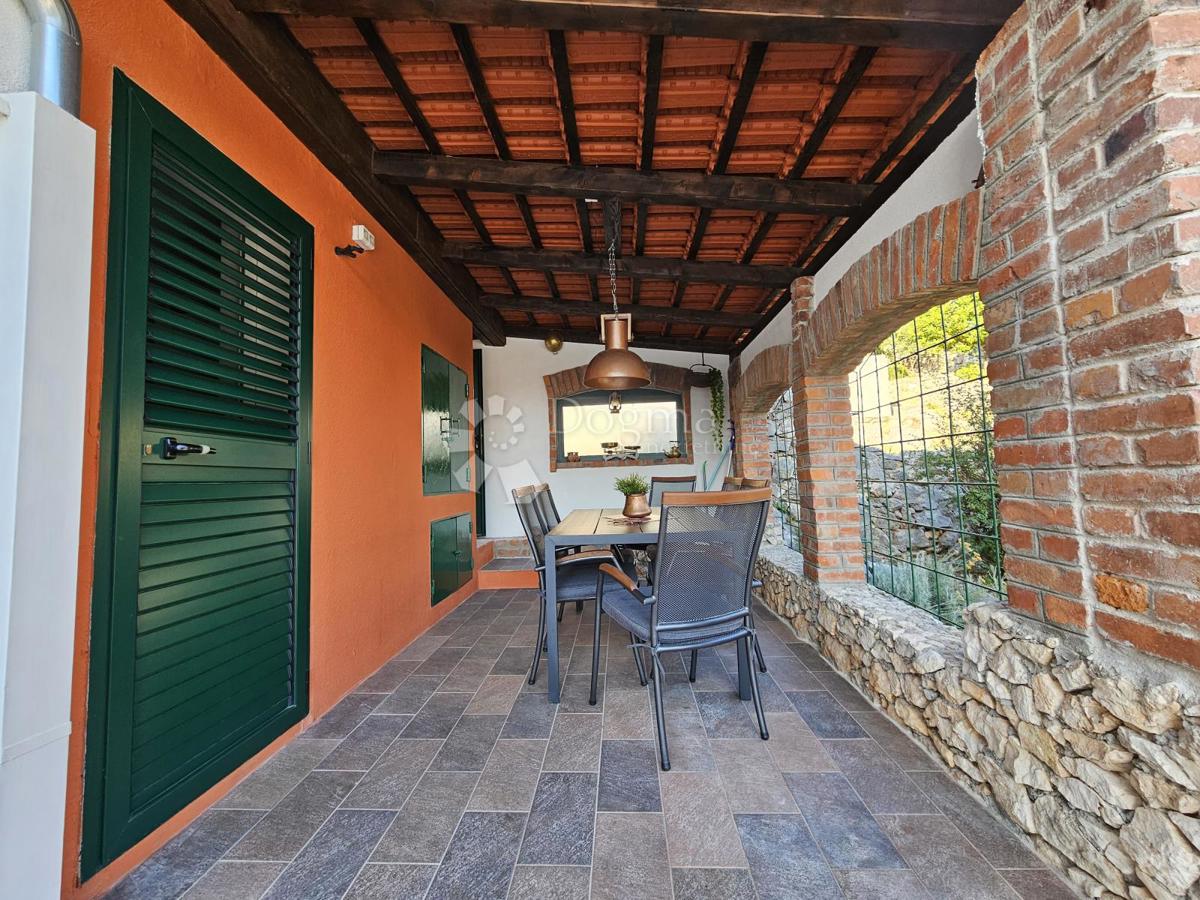 Hiša Vinišće, Marina, 130m2