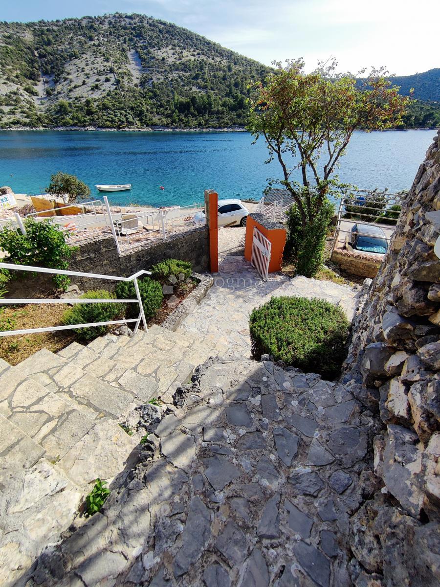 Hiša Vinišće, Marina, 130m2