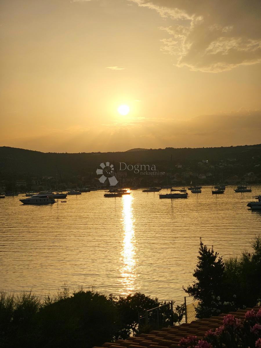 Hiša Vinišće, Marina, 130m2