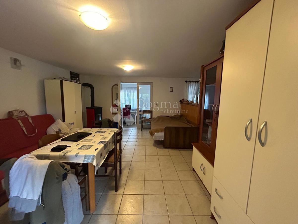 Hiša Risika, Vrbnik, 101m2