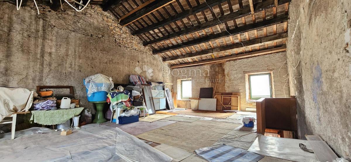 Hiša Vodnjan, 180m2