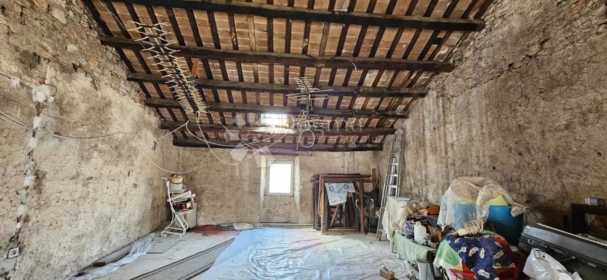 Hiša Vodnjan, 180m2