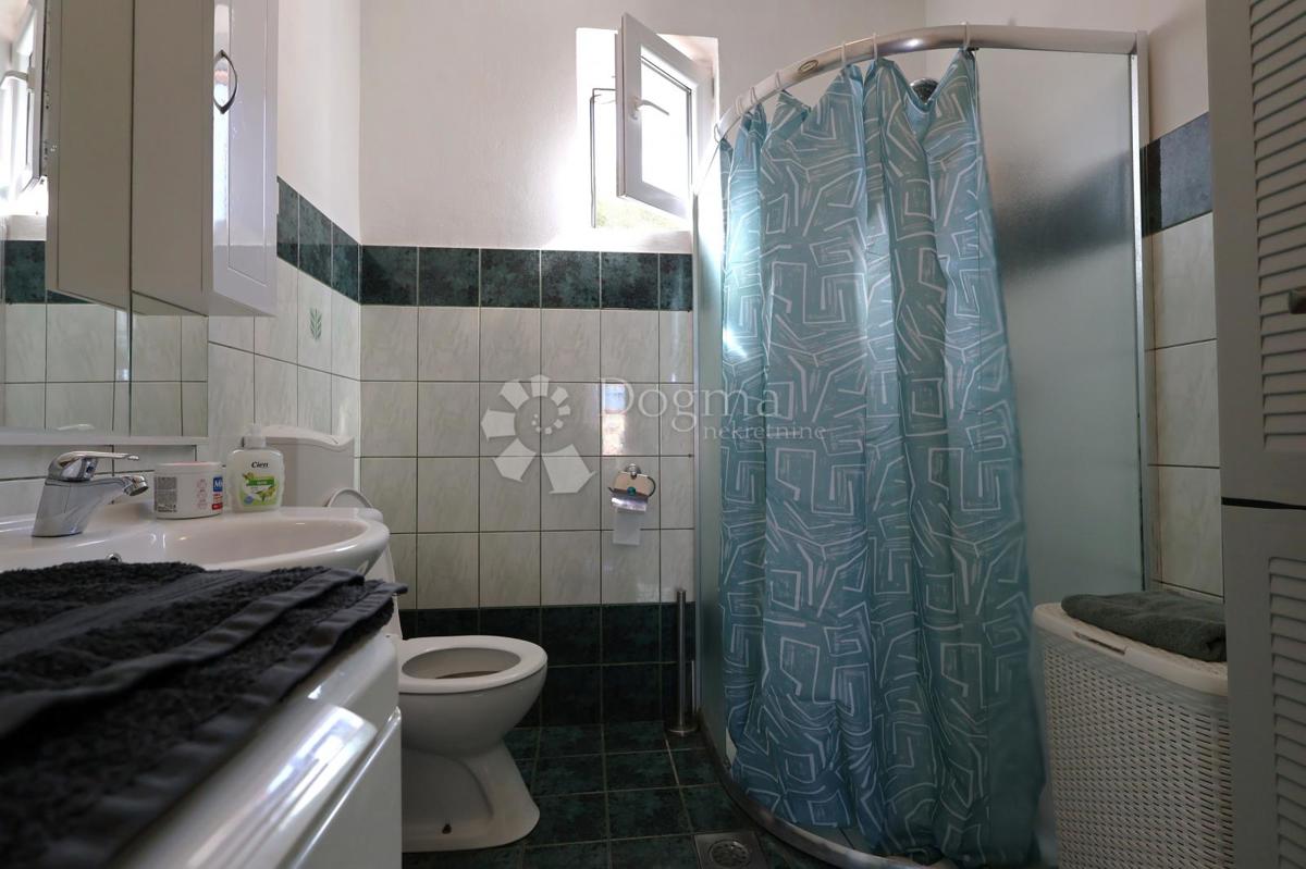 Hiša Peroj, Vodnjan, 180m2