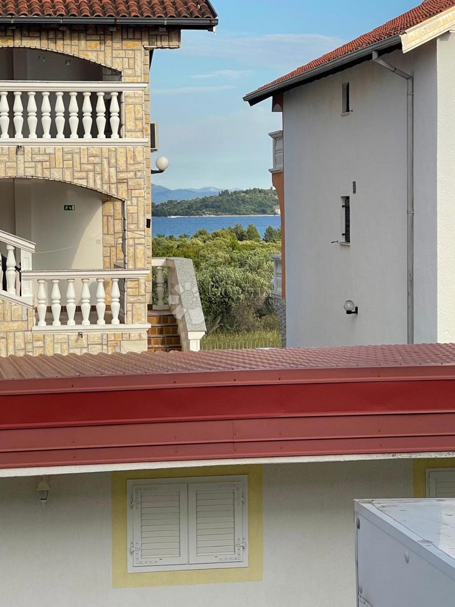 Hiša Tribunj, 120m2