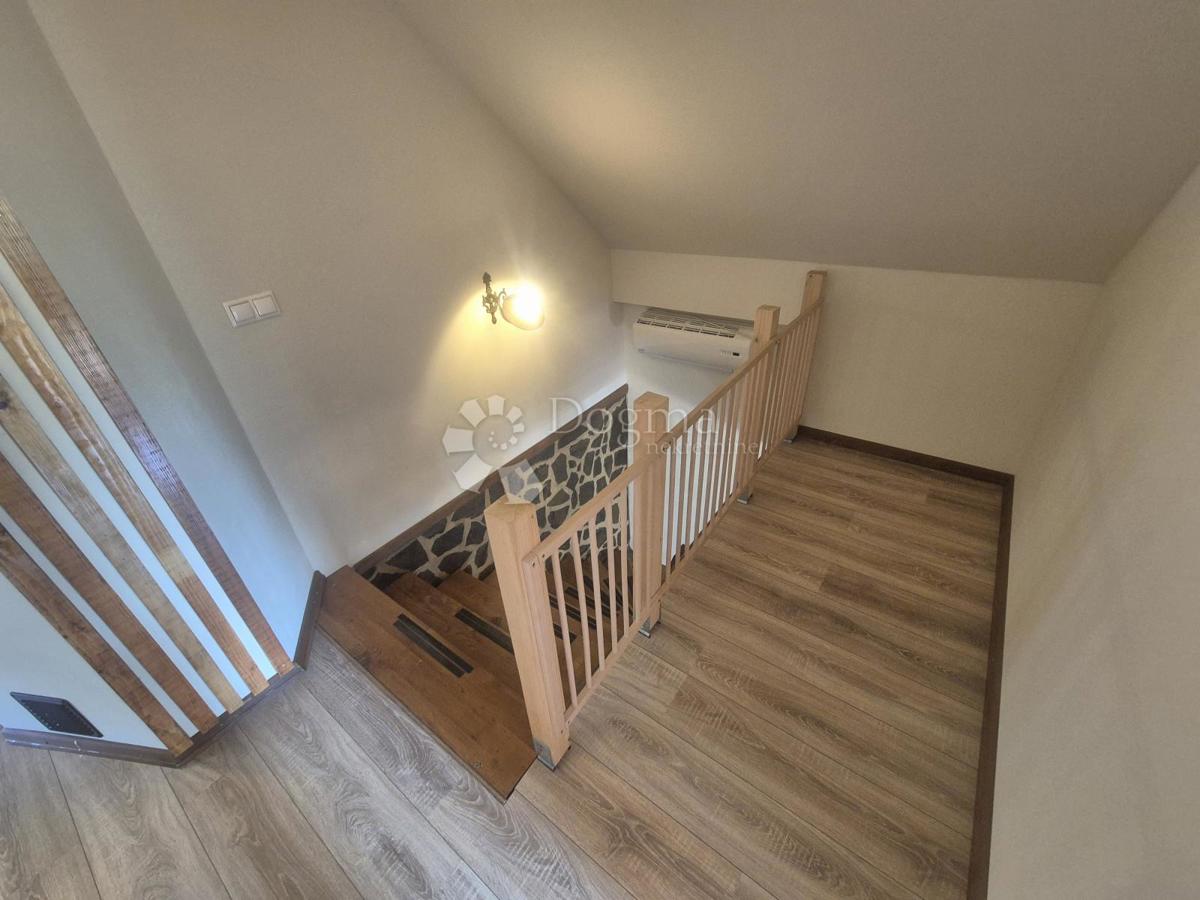 Hiša Trški Vrh, Krapina - Okolica, 180m2