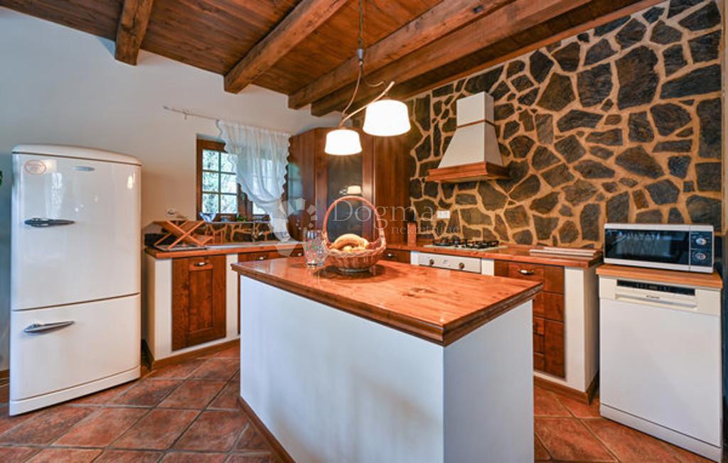 Hiša Trški Vrh, Krapina - Okolica, 180m2