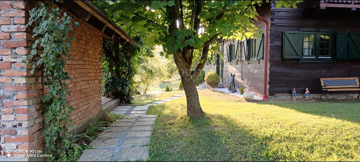 Hiša Trški Vrh, Krapina - Okolica, 180m2