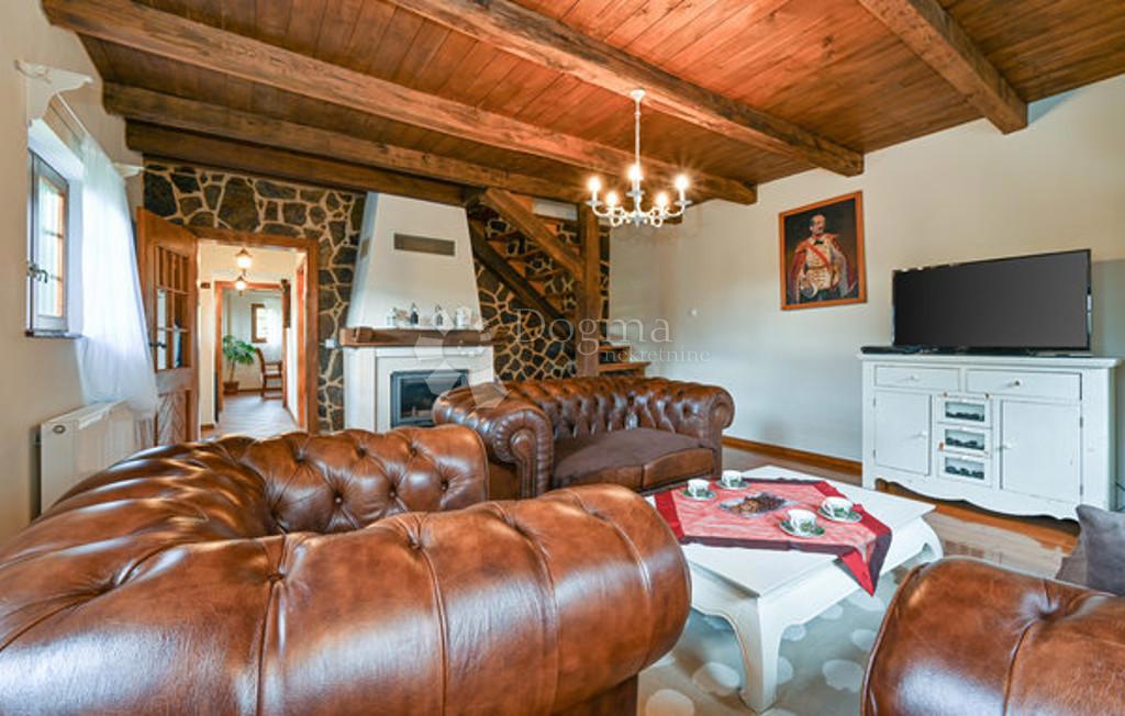 Hiša Trški Vrh, Krapina - Okolica, 180m2