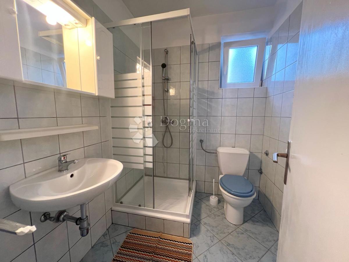 Hiša Medulin, 360m2