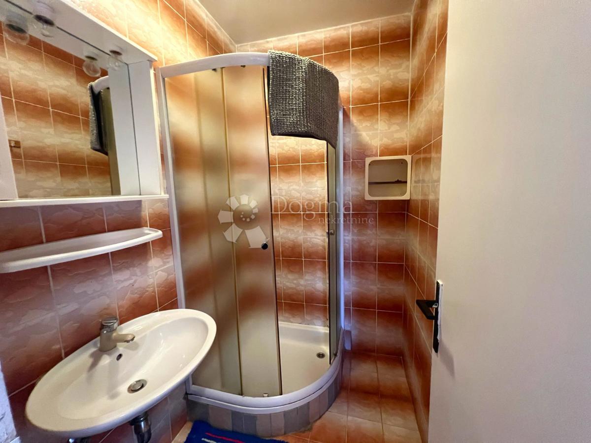 Hiša Medulin, 360m2