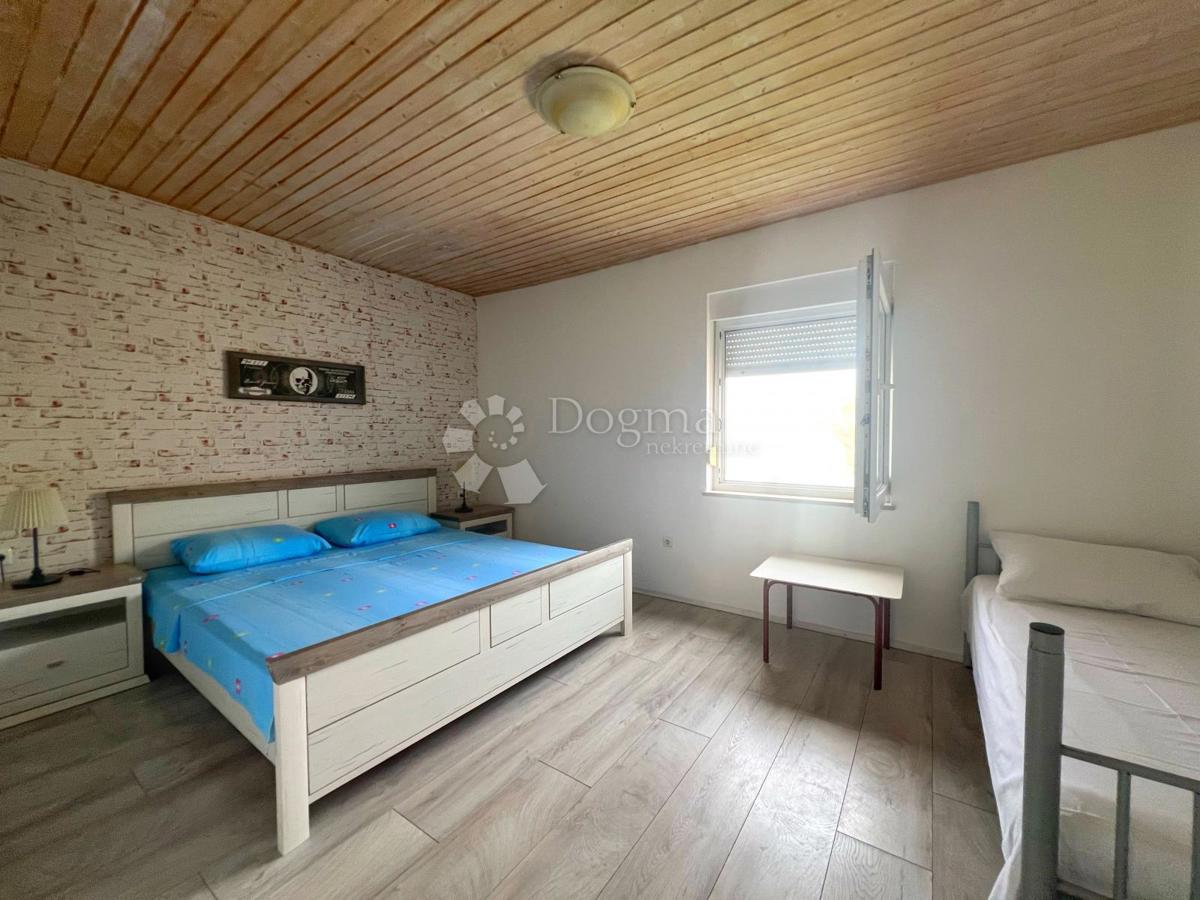 Hiša Medulin, 360m2