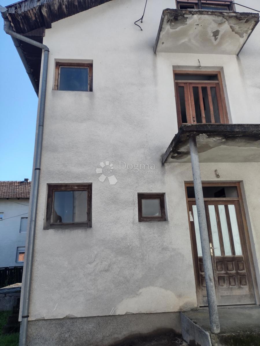 Hiša Gornji Viduševac, Glina, 164m2