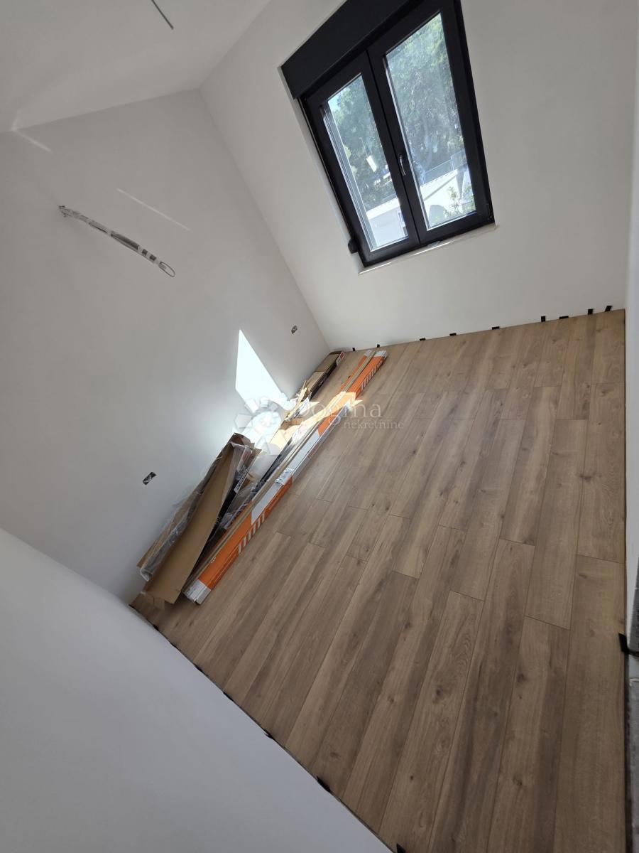 Stanovanje Brodarica, Šibenik - Okolica, 73m2