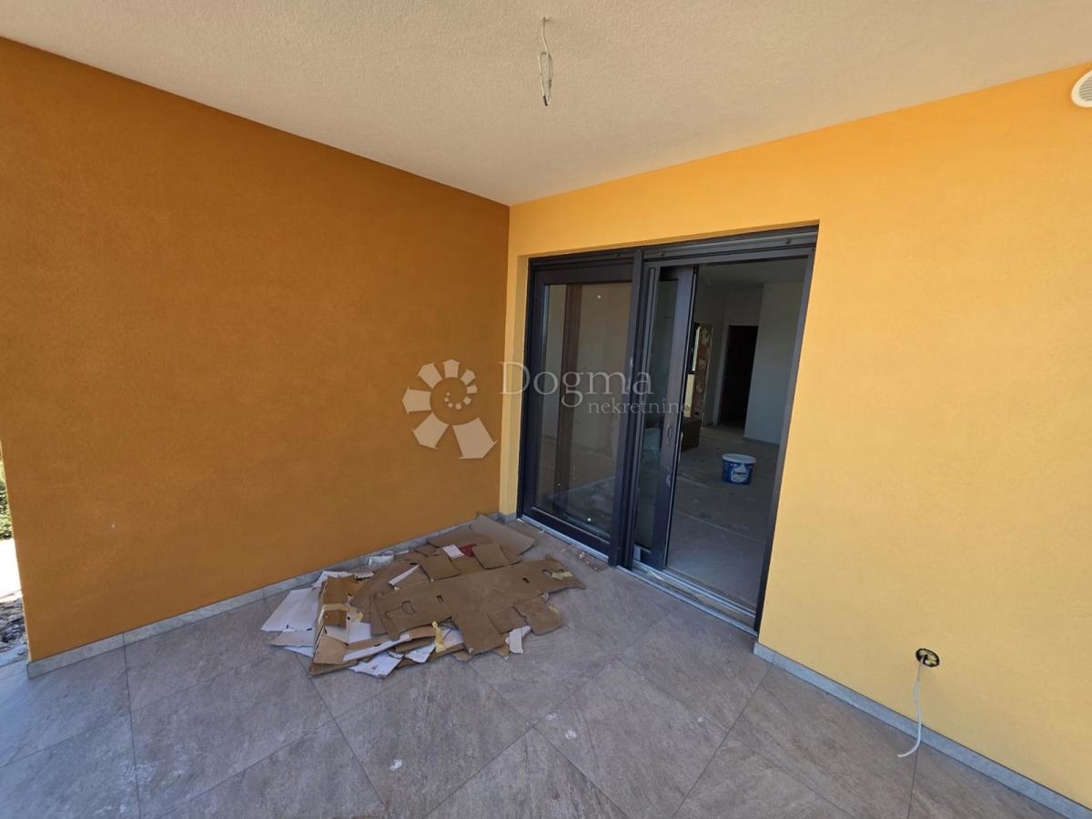 Stanovanje Brodarica, Šibenik - Okolica, 73m2