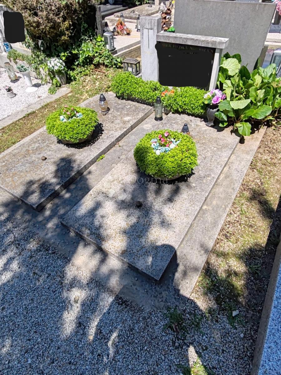 Grobnica Centar, Varaždin, 4m2