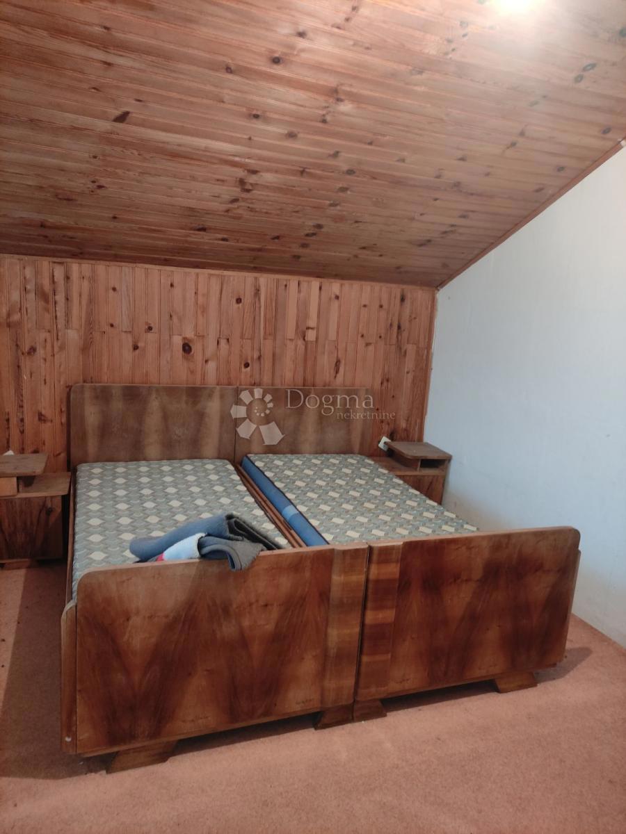 Hiša Staševica, Ploče, 136m2