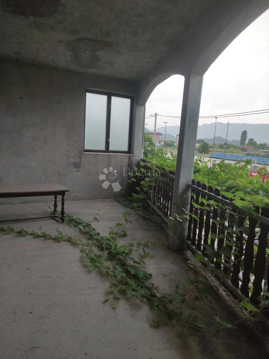 Hiša Staševica, Ploče, 136m2