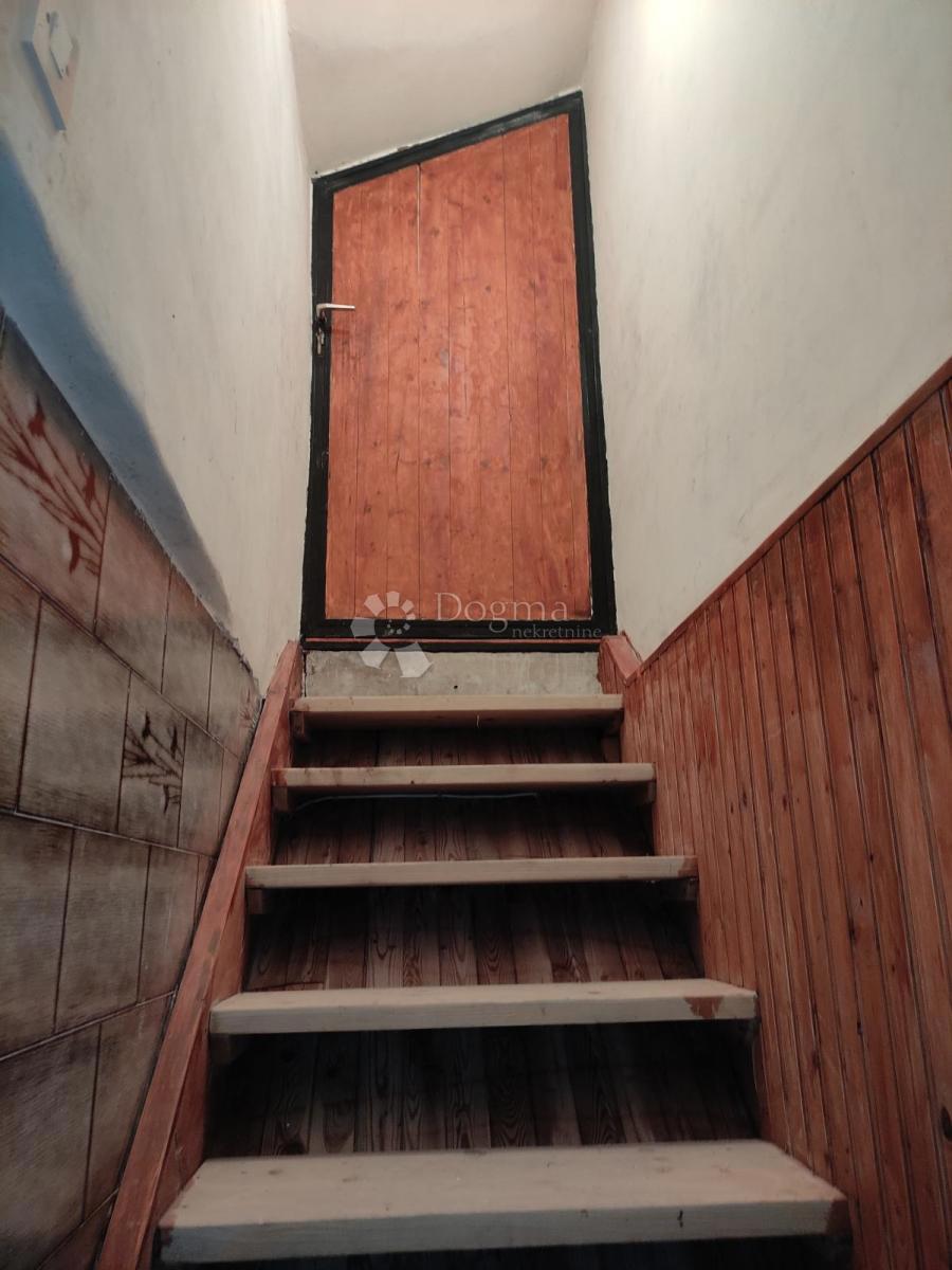 Hiša Staševica, Ploče, 136m2