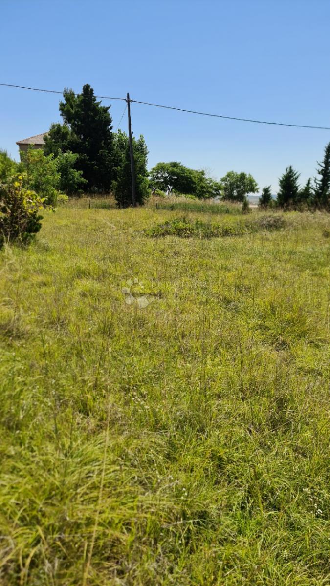 Rtina – gradbeno zemljišče 1294 m2 s pogledom na morje