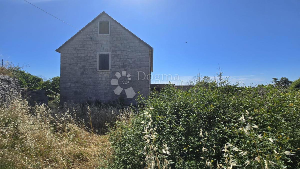 Hiša Gornji Humac, Pučišća, 390m2