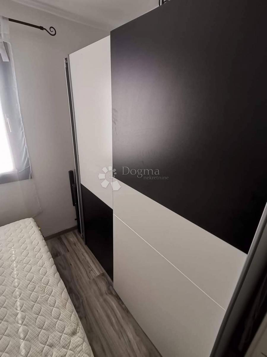 Apartma Karlobag, 50m2