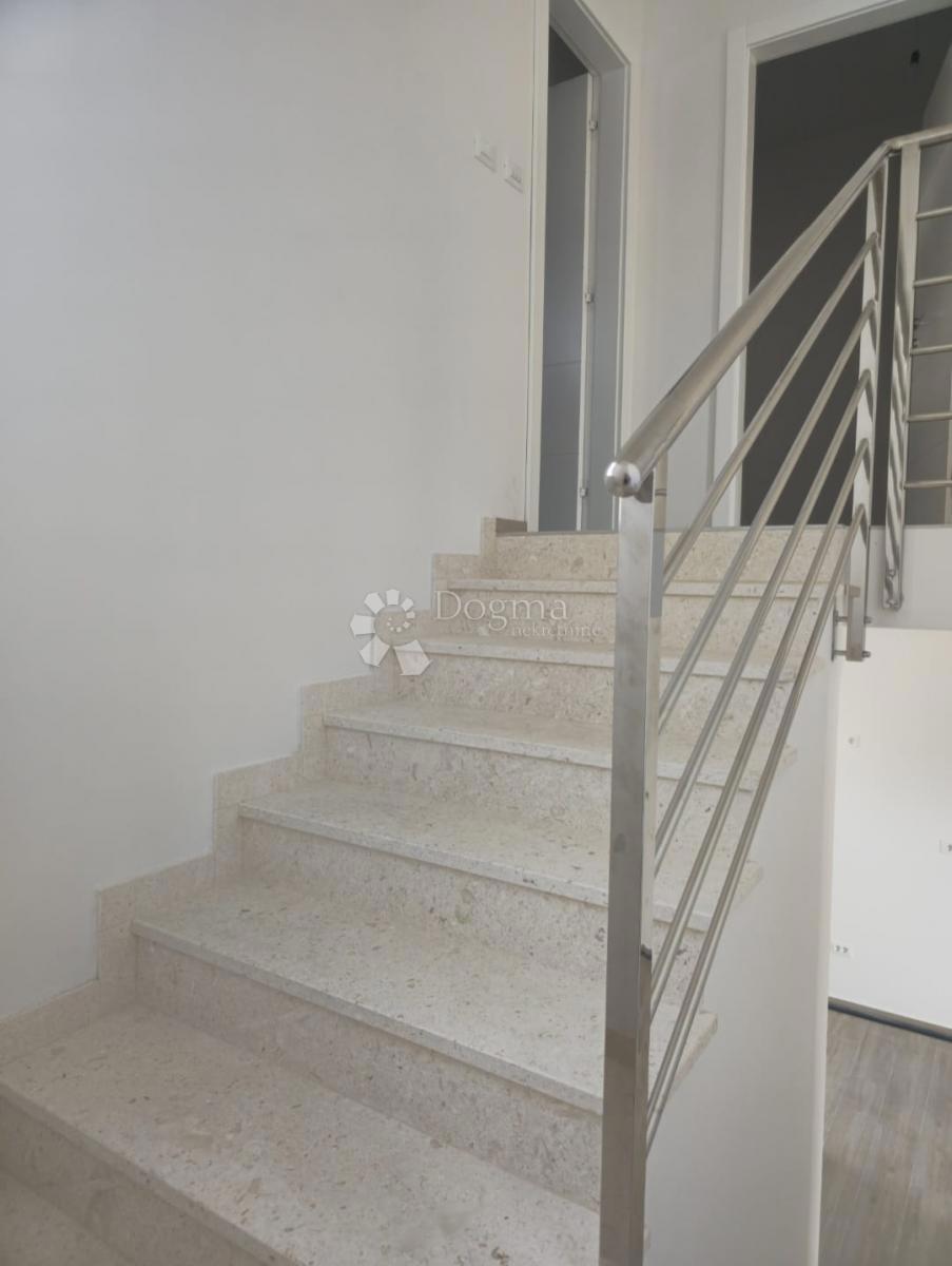 Stanovanje Vodice, 111,23m2