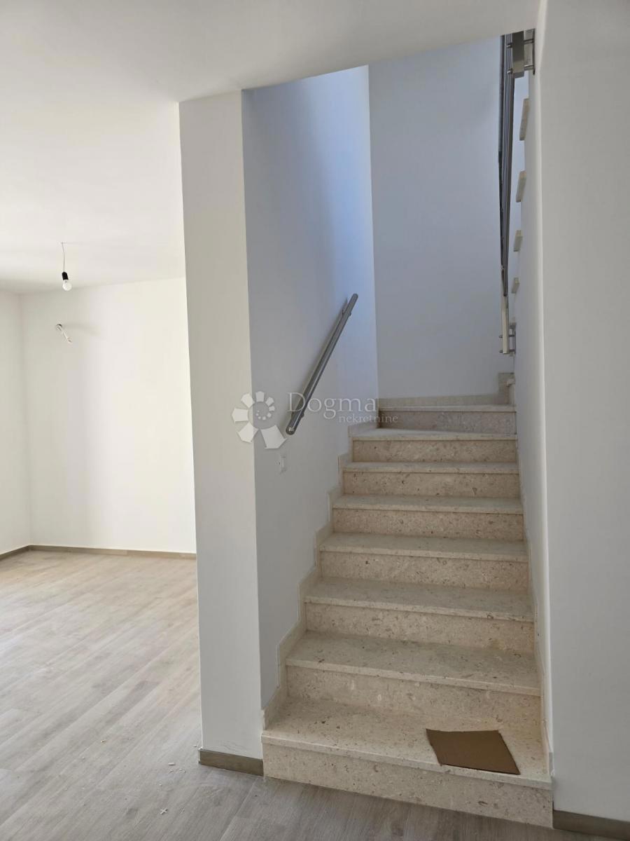 Stanovanje Vodice, 111,23m2
