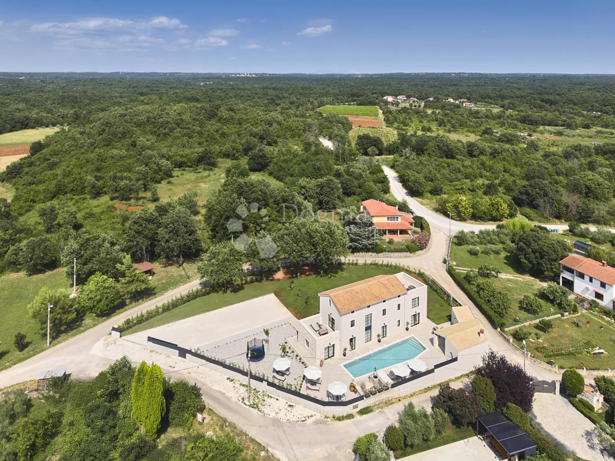 Hiša Poreč, 340m2