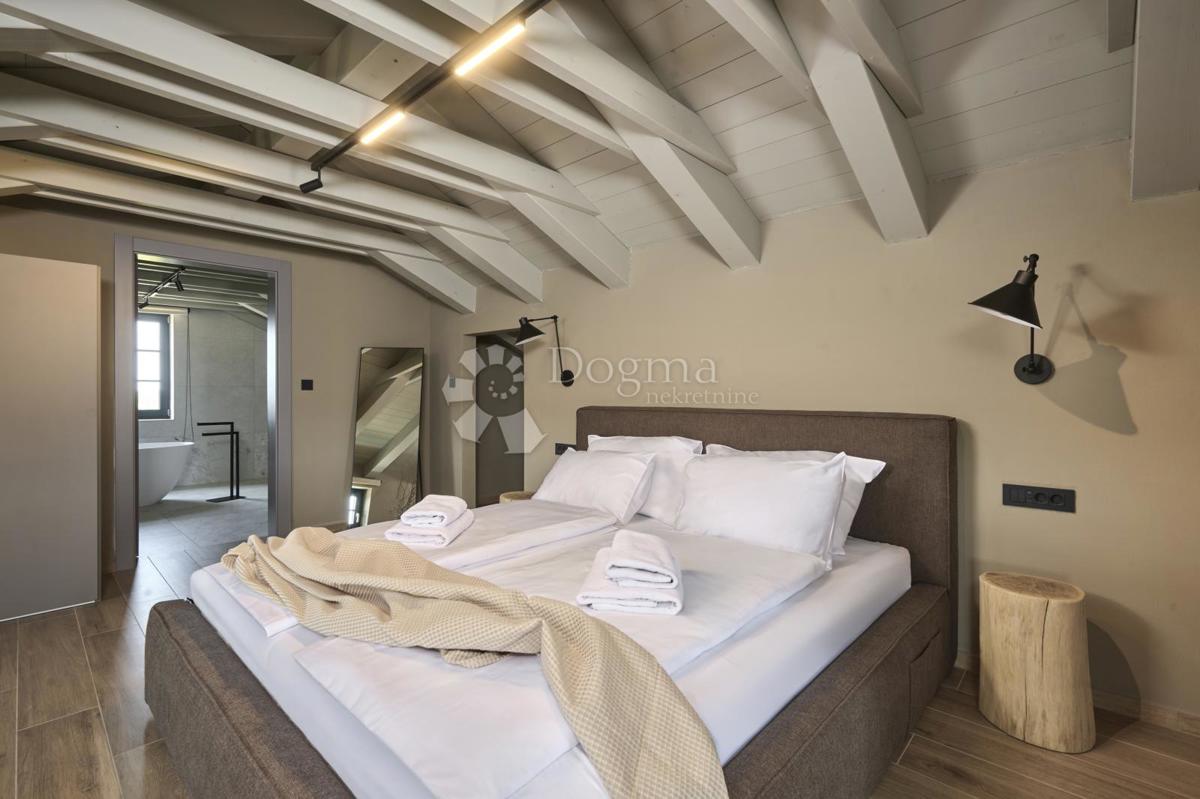 Hiša Poreč, 340m2