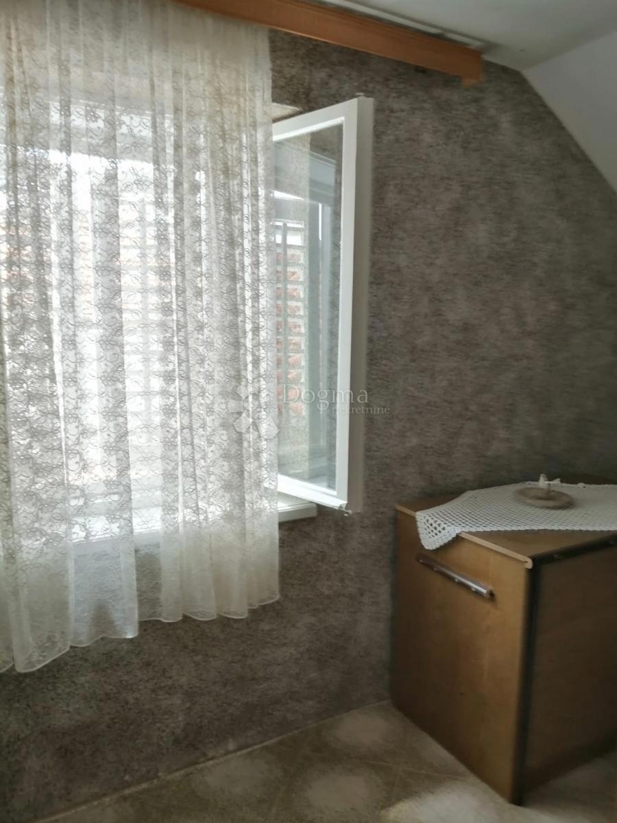 Hiša Trogir, 156m2