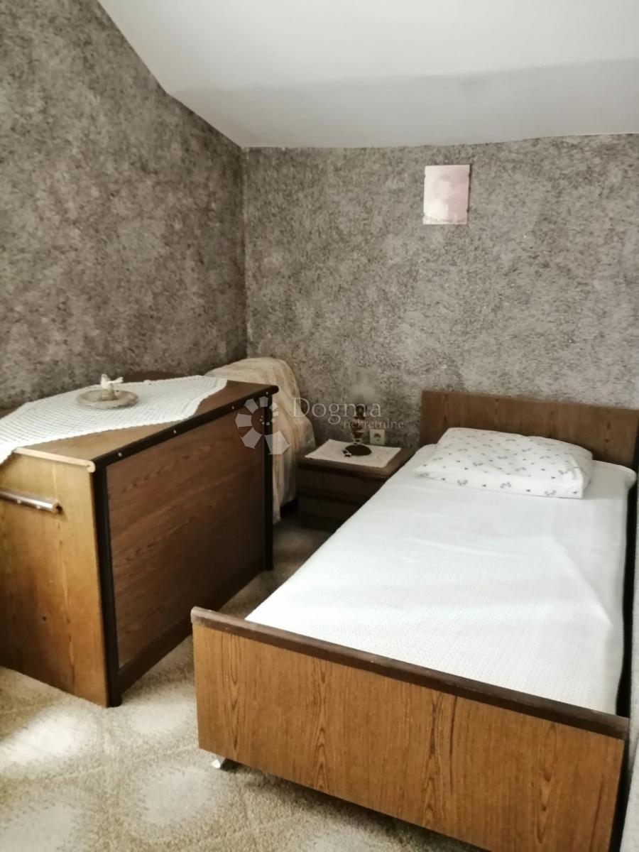 Hiša Trogir, 156m2