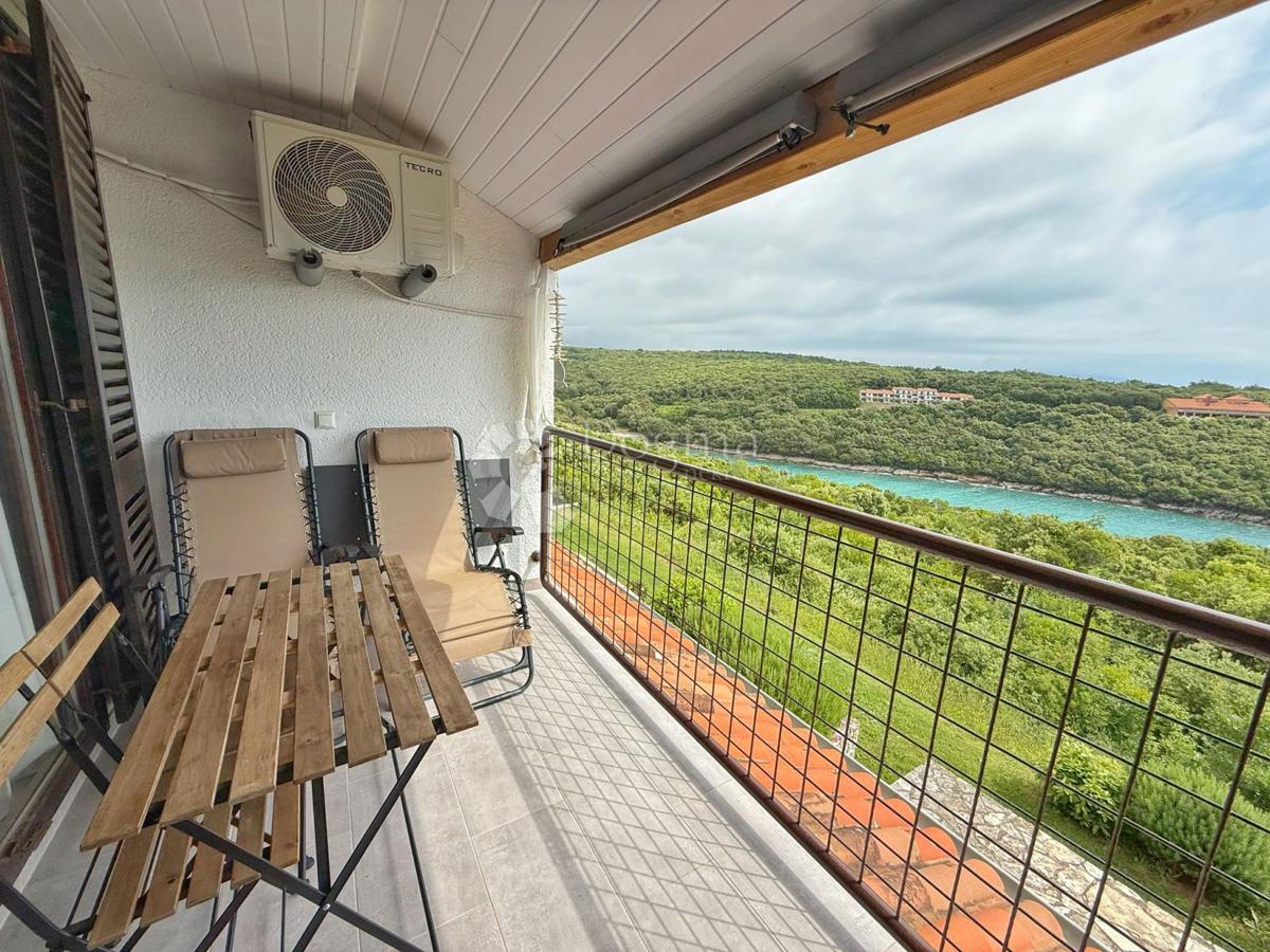 NAJBOLJŠA LOKACIJA V MARČANI, APARTMA 1. VRSTA DO MORJA