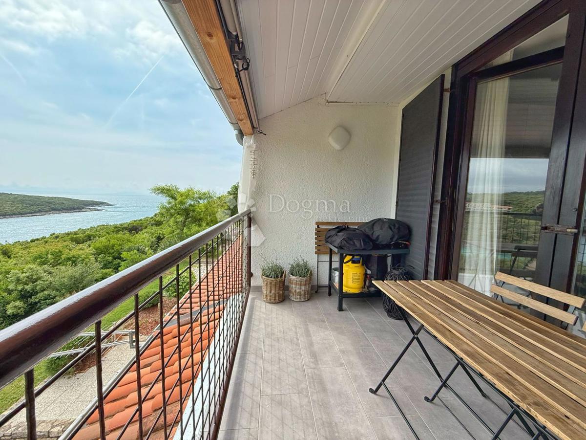 NAJBOLJŠA LOKACIJA V MARČANI, APARTMA 1. VRSTA DO MORJA