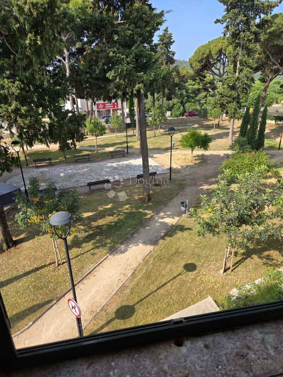 Hiša Grohote, Šolta, 100m2
