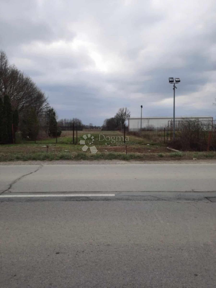 Zazidljivo zemljišče Caginec, Ivanić-Grad - Okolica, 8.499m2