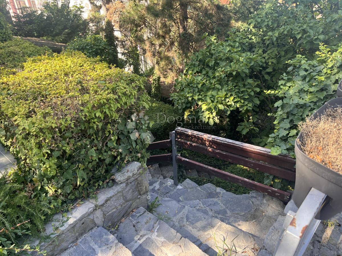 Hiša Pantovčak, Gornji Grad - Medveščak, 450m2