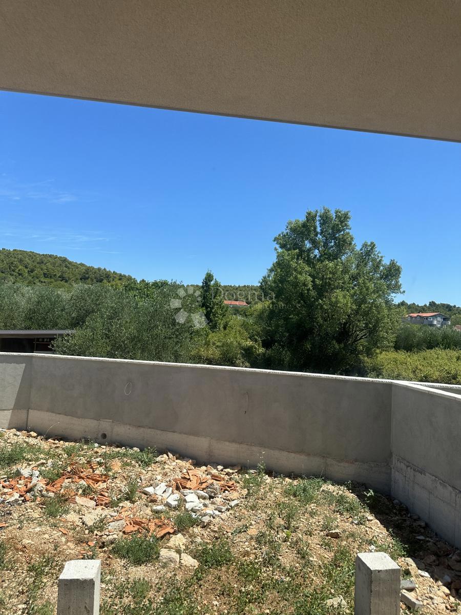 Stanovanje Tisno, 106m2