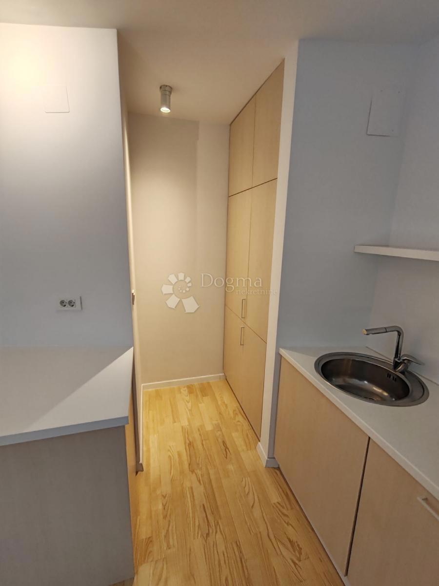 Stanovanje Centar, Varaždin, 66,44m2